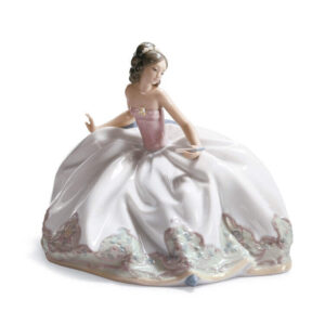 figurka porcelanowa dama na balu Lladro