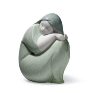figurka porcelanowa dziewczyna siedząca księżyc Lladro