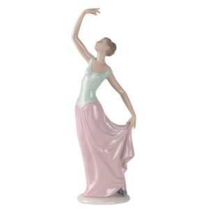 figurka porcelanowa dziewczyna w tańcu Nao