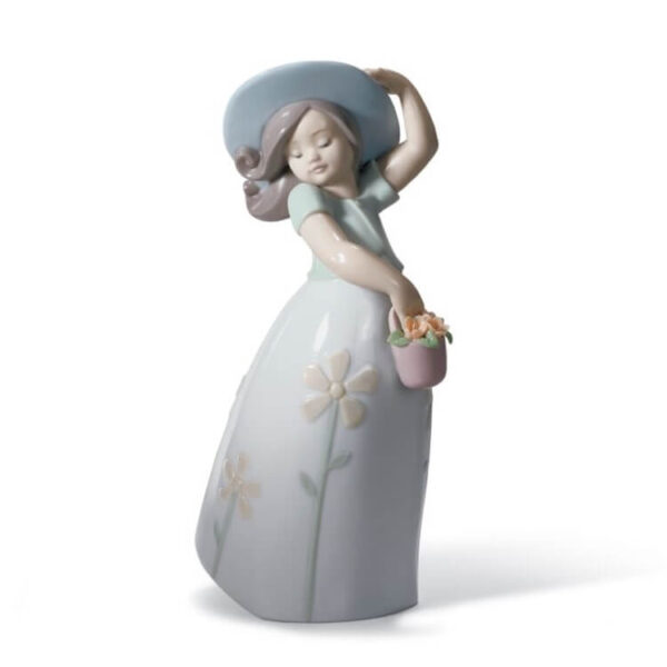 figurka porcelanowa dziewczynka z koszyczkiem Little Daisy Nao