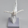 Giselle Arabesque baletnica 28 cm Lladro z przodu
