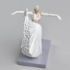 Giselle Arabesque baletnica 28 cm Lladro z tyłu